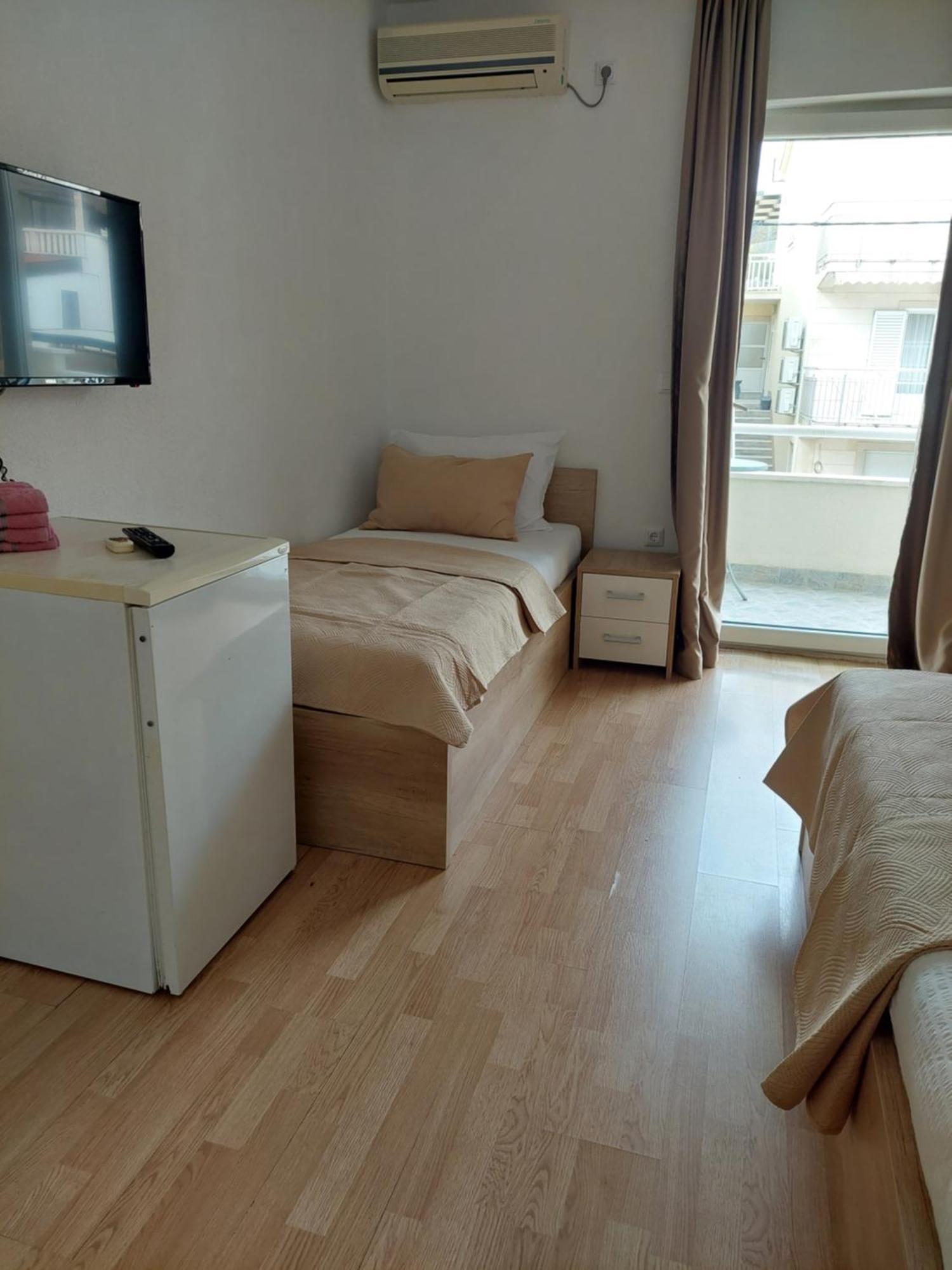 Royal Apartments 네움 외부 사진