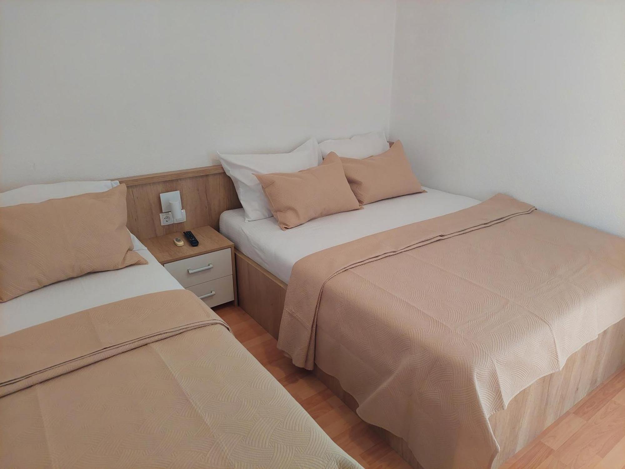 Royal Apartments 네움 외부 사진